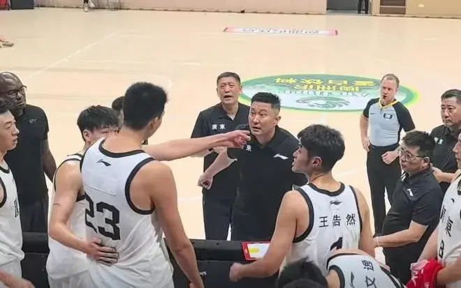 不可能的事, 篮主教练杜, tenan