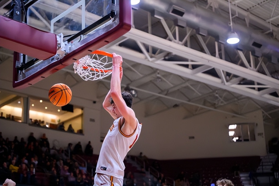 作为一名大, A发展联盟 作为一名大, A发展联盟