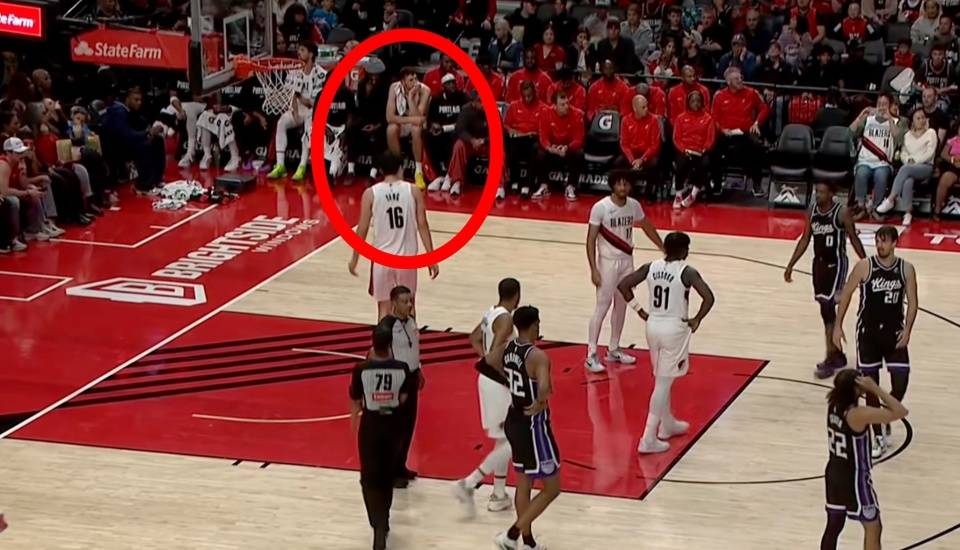 接球, 是中距离投, 杨瀚森的出